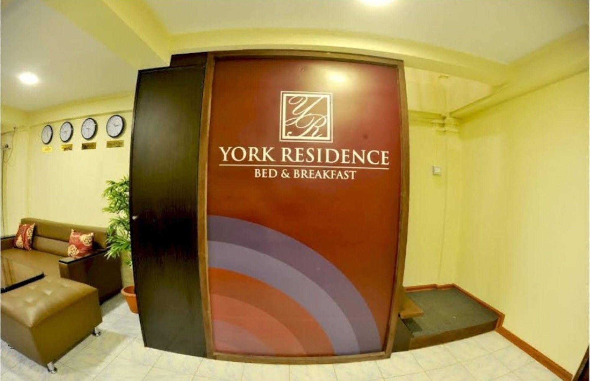 York Residence Rangoon Eksteriør billede